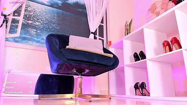 Itzeldreams online show from February 7, 2025, 4:56 pm