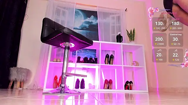 Itzeldreams online show from September 15, 2025, 12:49 pm