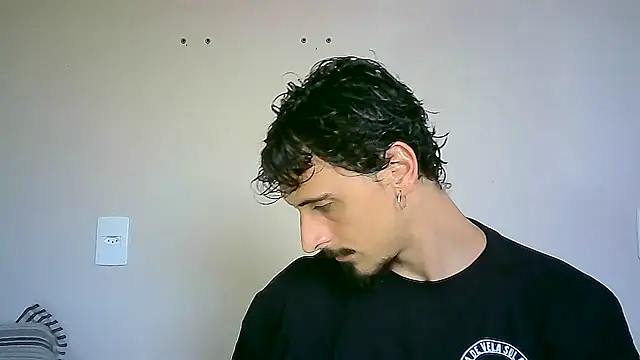 milkoffe online show from December 13, 2024, 7:43 pm