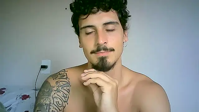 milkoffe online show from January 15, 2025, 3:39 pm