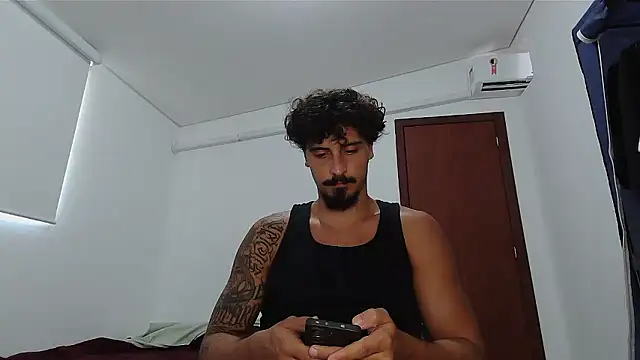 milkoffe online show from February 13, 2026, 2:02 pm