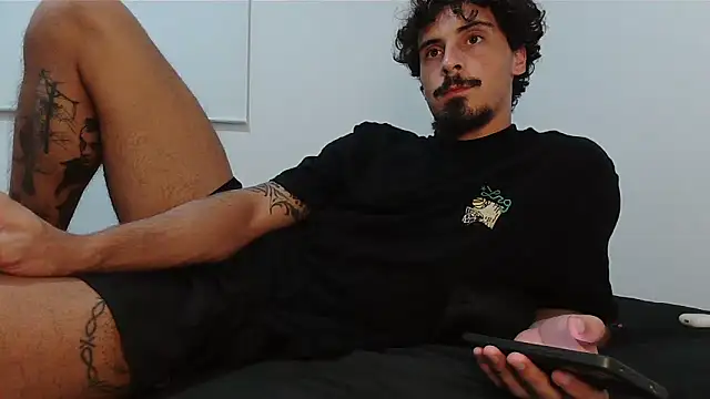 milkoffe online show from March 9, 2026, 1:09 am