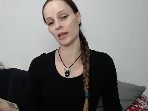 Snapshot of naikah714 chatting on February 12, 2026, 2:45 pm naikah714 online show from February 12, 2026, 2:45 pm