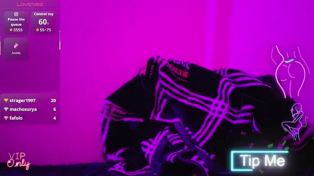 Snapshot of just_fucks chatting on February 1, 2026, 7:01 pm just fucks online show from February 1, 2026, 7:01 pm