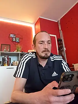 Denislamalice34 online show from February 20, 2026, 1:33 pm