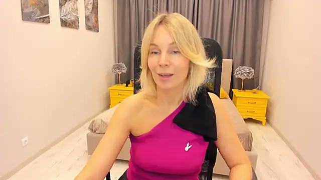 Sinty Devis online show from February 17, 2025, 11:34 am