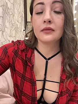 AnnaBri online show from November 19, 2025, 1:49 am