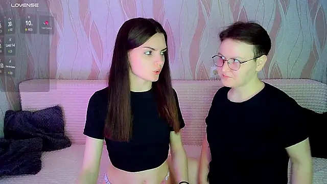  crazy baby  online show from October 20, 2025, 7:36 pm