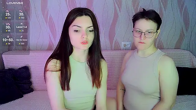  crazy baby  online show from October 31, 2025, 9:38 pm