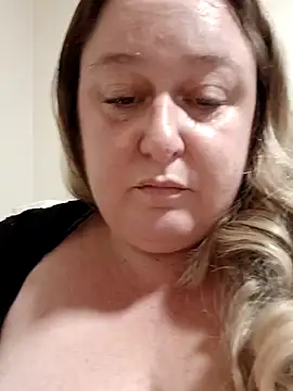 blissful vixen online show from September 24, 2025, 12:52 pm