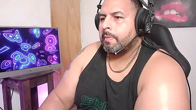 Snapshot of rodrix54 chatting on February 1, 2025, 12:29 am rodrix54 online show from February 1, 2025, 12:29 am
