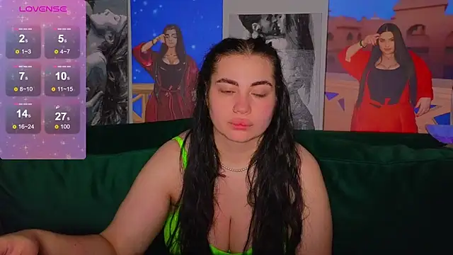 Nikki Kardashian online show from December 5, 2024, 9:39 pm