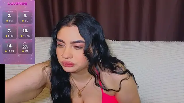 Nikki Kardashian online show from February 15, 2025, 3:52 am