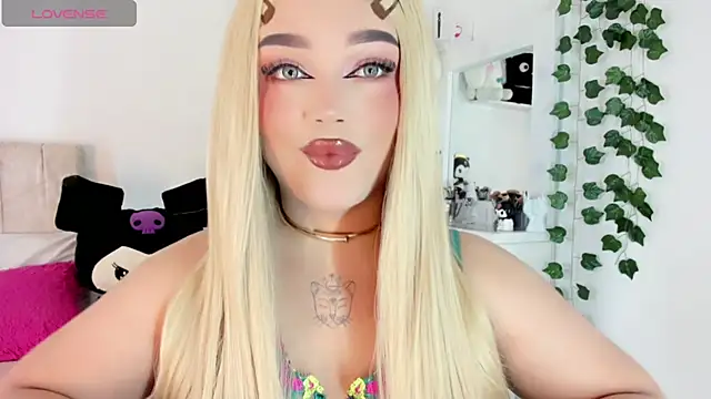 Snapshot of cattriona_muller chatting on July 12, 2026, 11:51 pm cattriona muller online show from July 12, 2026, 11:51 pm