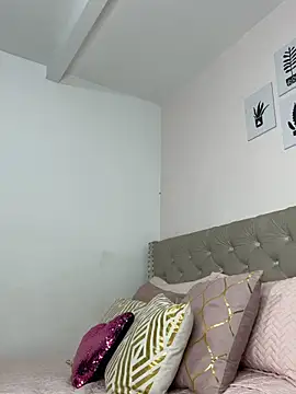 ImAlicee online show from February 10, 2026, 10:58 pm