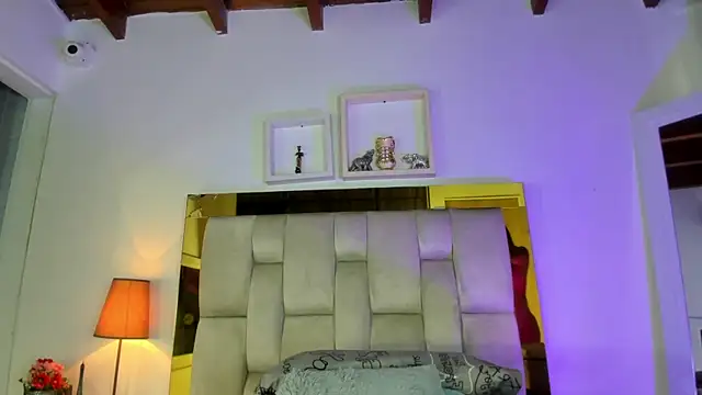 emmy r online show from December 23, 2024, 12:08 pm