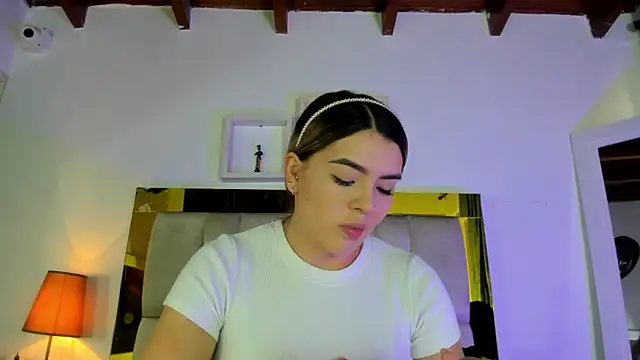 emmy r online show from March 6, 2025, 12:09 pm