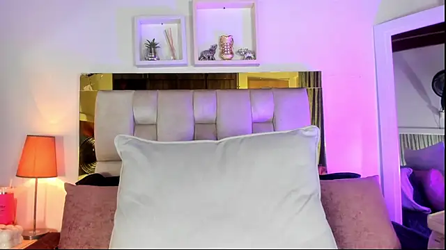 emmy r online show from October 10, 2025, 12:15 pm