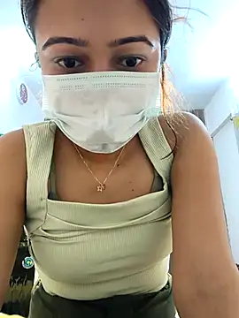 Snapshot of Angel_rani2 chatting on February 12, 2025, 2:54 pm Angel rani2 online show from February 12, 2025, 2:54 pm