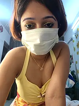 Snapshot of Angel_rani2 chatting on September 23, 2025, 2:42 pm Angel rani2 online show from September 23, 2025, 2:42 pm