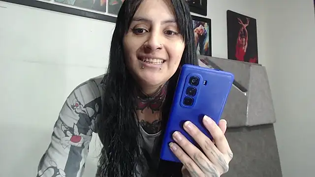 emma onassis 17 online show from December 5, 2025, 1:47 am