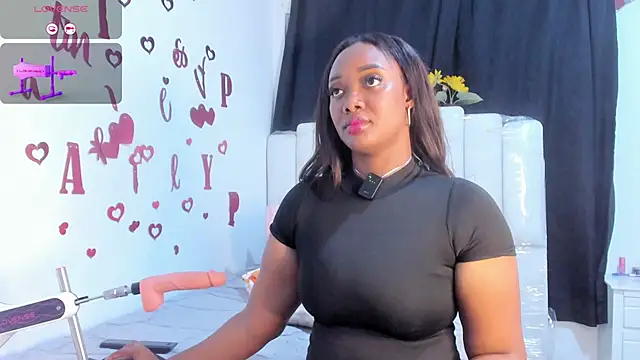 RoxannaBlanche online show from March 11, 2026, 10:38 pm