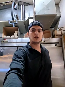 Cutekillerhunk online show from April 1, 2026, 12:22 am