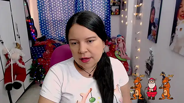 claryssa  online show from January 1, 2025, 7:10 pm