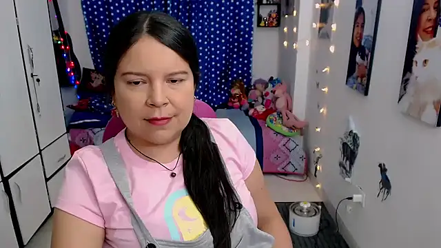 claryssa  online show from January 17, 2025, 11:51 pm