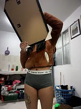 emily rosse04 online show from January 11, 2026, 11:04 am