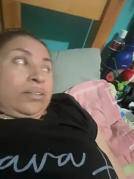 SheraHadee online show from November 12, 2025, 12:11 am