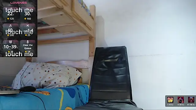 sexy-boy071 online show from July 17, 2026, 4:34 pm