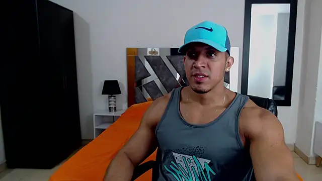 Frank heaven01 online show from February 14, 2025, 5:03 pm