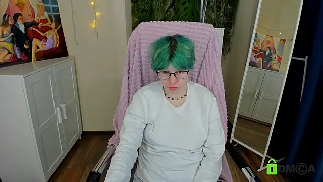 Melissa Wells online show from March 19, 2025, 11:47 pm