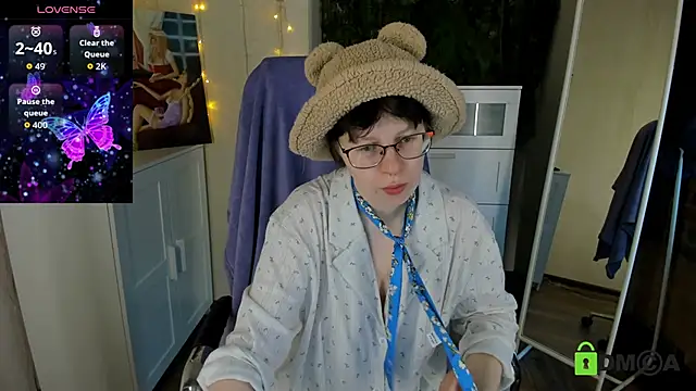 Melissa Wells online show from October 8, 2025, 7:17 am