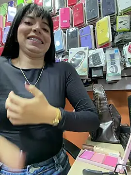 Snapshot of NicolRoss_ chatting on January 7, 2026, 10:23 pm NicolRoss online show from January 7, 2026, 10:23 pm