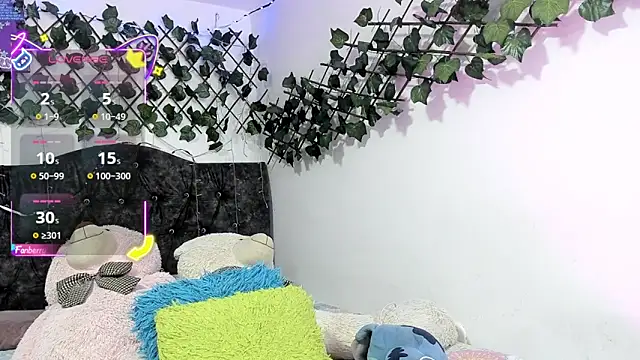 PaulinaSwan online show from October 2, 2025, 5:25 am