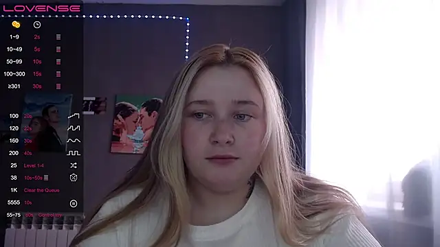 Light Luna online show from November 2, 2025, 8:06 am