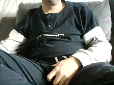 Snapshot of daky_86 chatting on April 20, 2026, 4:10 pm daky 86 online show from April 20, 2026, 4:10 pm