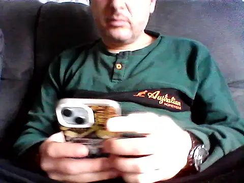 Snapshot of daky_86 chatting on April 26, 2026, 2:04 pm daky 86 online show from April 26, 2026, 2:04 pm