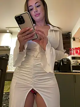 IsabellaEtthan online show from January 23, 2025, 8:13 pm