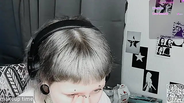 say mary online show from April 12, 2026, 6:02 pm