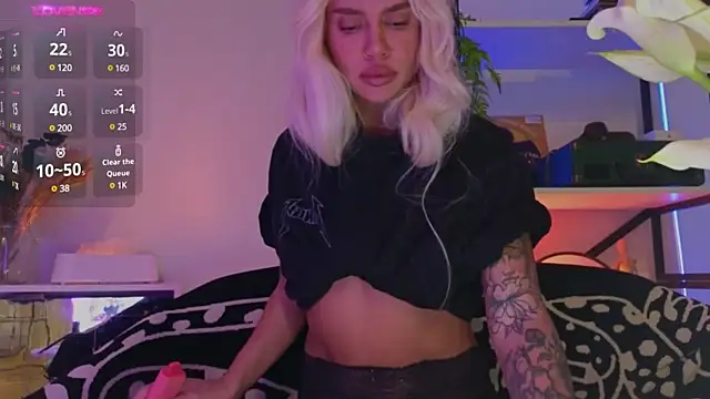 Snapshot of Alice_omg chatting on December 10, 2024, 4:06 pm Alice omg online show from December 10, 2024, 4:06 pm