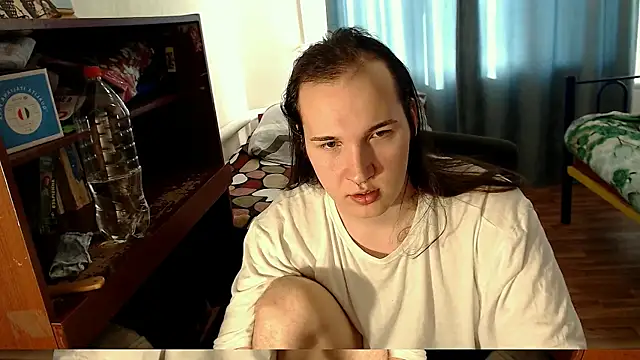 EvaMiron online show from February 11, 2025, 8:26 am