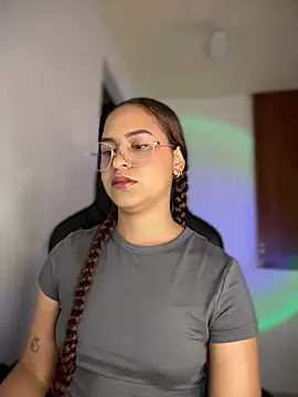 gretta kler1 online show from March 1, 2025, 2:23 pm