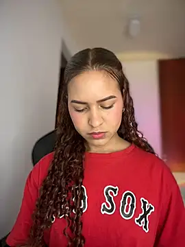 gretta kler1 online show from March 3, 2025, 2:48 pm