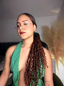 gretta kler1 online show from November 18, 2025, 10:25 pm