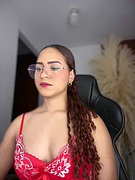 gretta kler1 online show from February 3, 2026, 10:15 pm