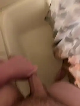 bjim03425 online show from April 20, 2026, 2:47 am