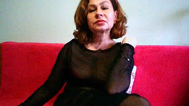 Mat Elenore online show from December 18, 2025, 7:47 am